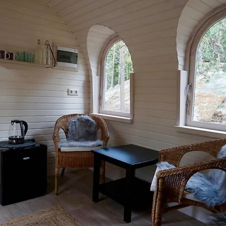 Igluhut - Sleep With Reindeer Ferienhaus *